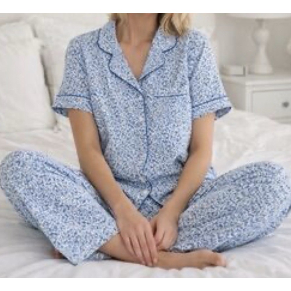 Kate Spade WHITE/BLUE FLORAL Soft Knit Cropped Pajama Set Women's M Spring
